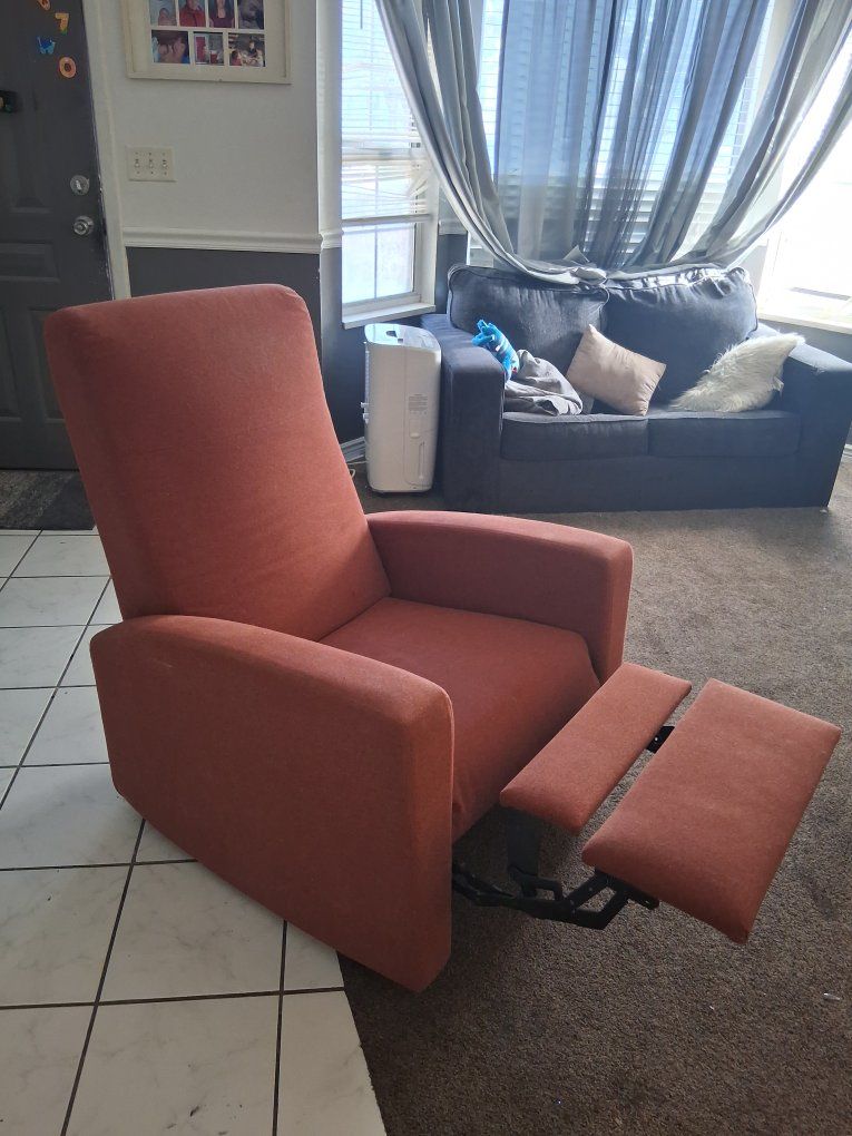 clinical medical manual recliner