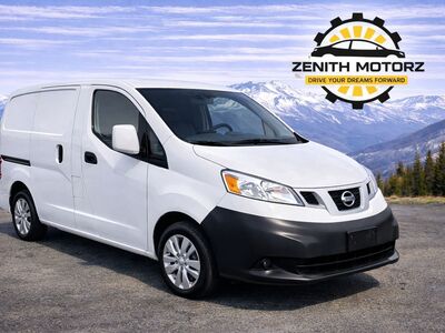 2017 Nissan NV SV