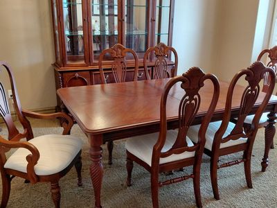 Dining room set