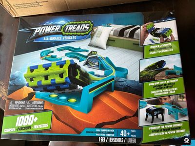 WowWee Power Treads All-Surface Vehicles Full Throttle Track Set 40+ Pieces