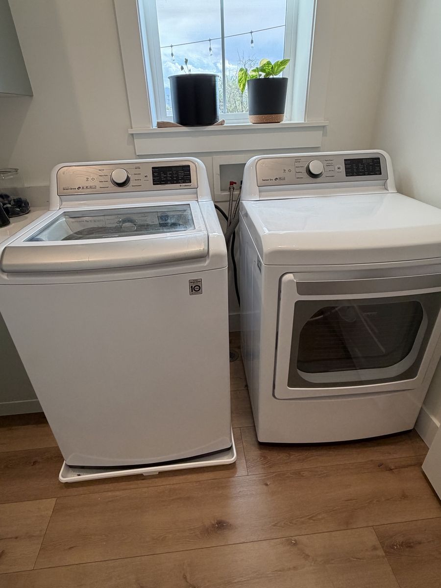 LG Washer & Dryer