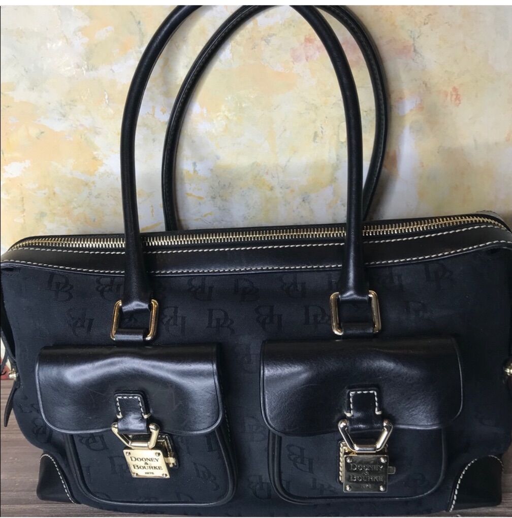Dooney Bourke Purse