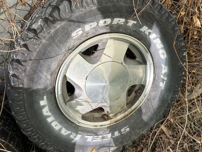 6 lug came off a k1500 got 4 matching