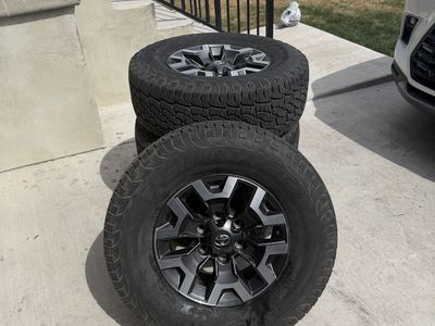 Toyota Tacoma Rims and Tires 265/70R16 Bfgoodrich