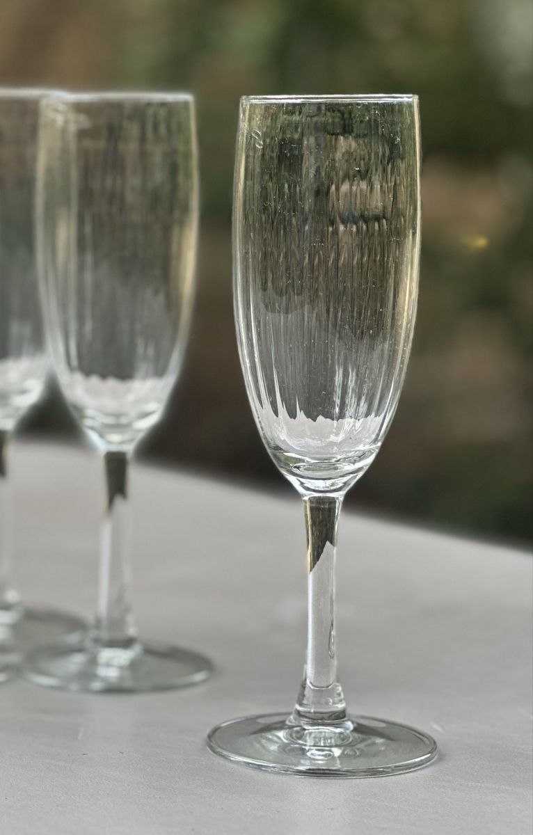 Set of 8 Clear Glass Fluted Champagne Glasses