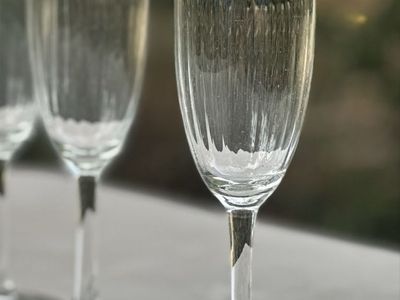 Set of 8 Clear Glass Fluted Champagne Glasses
