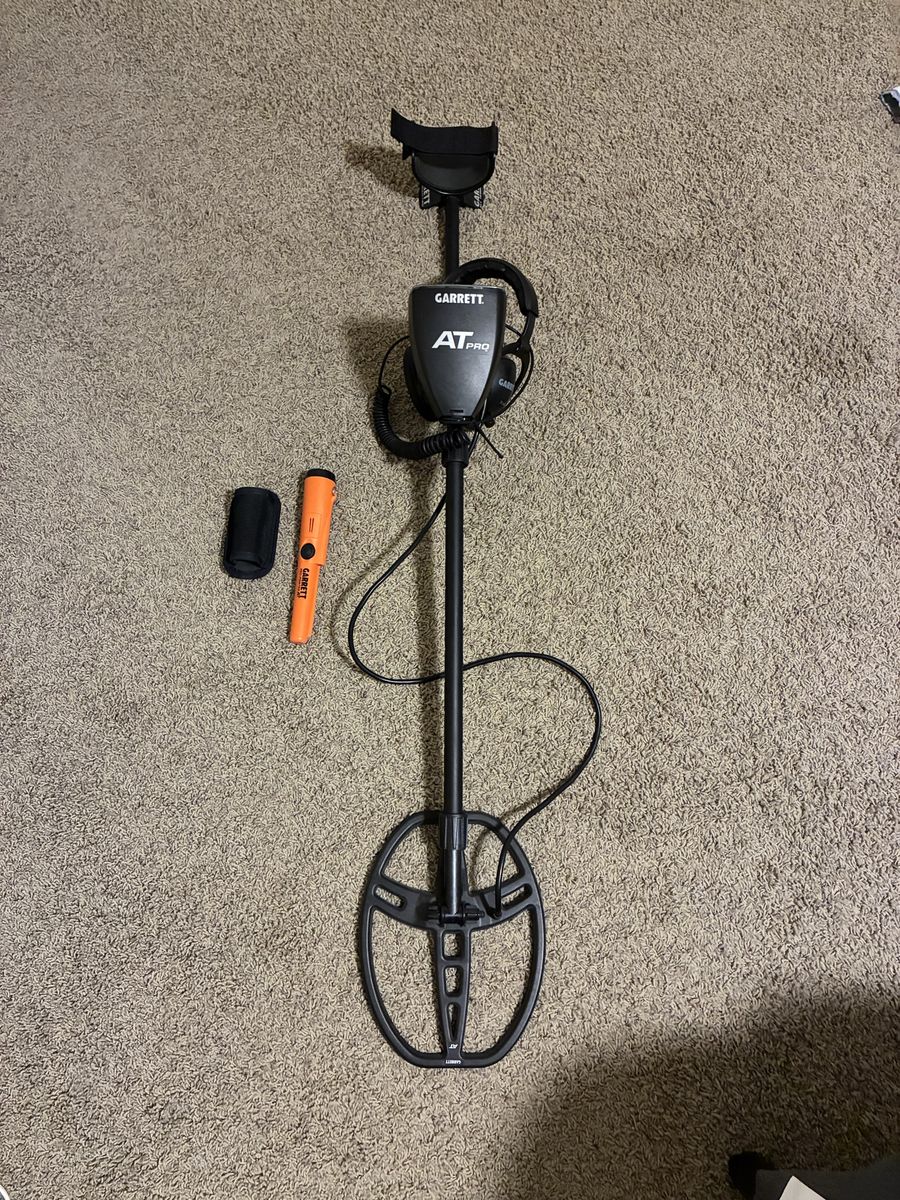 Garrett AT Pro Metal Detector Bundle with Pinpointer and Headphones