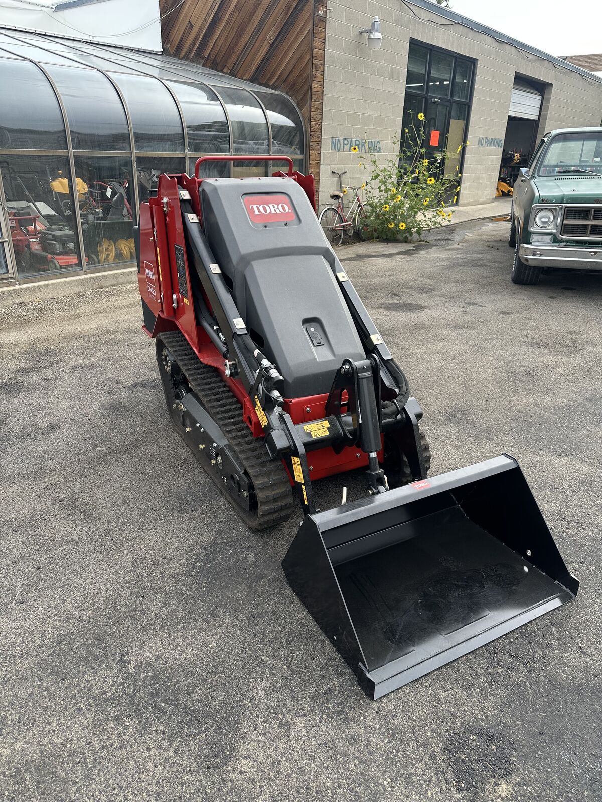 Toro Dingo TX700 Narrow Track