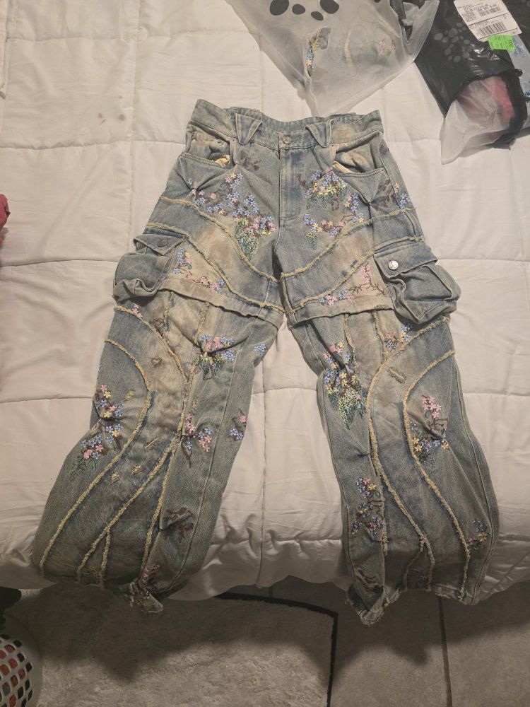 Men's L Embroidered Floral  Jeans