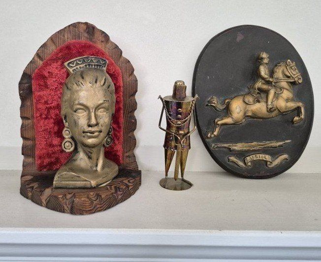 Main image 2
