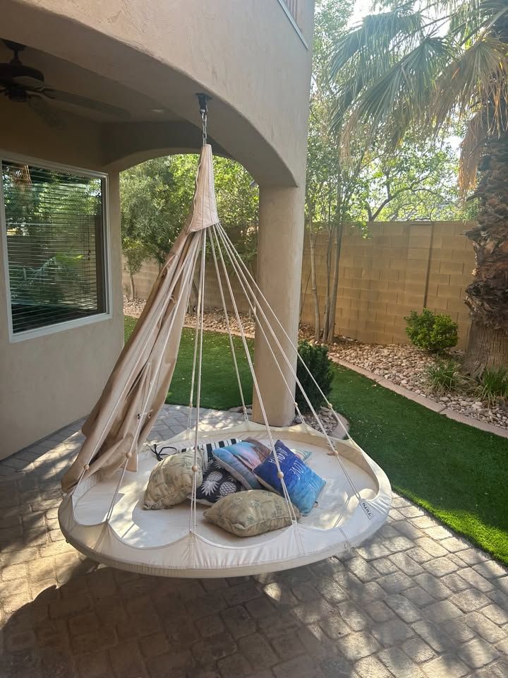 TiiPii Large size Porch Swing indoor/outdoor bed with mesh screen and Sunbrella rain cover