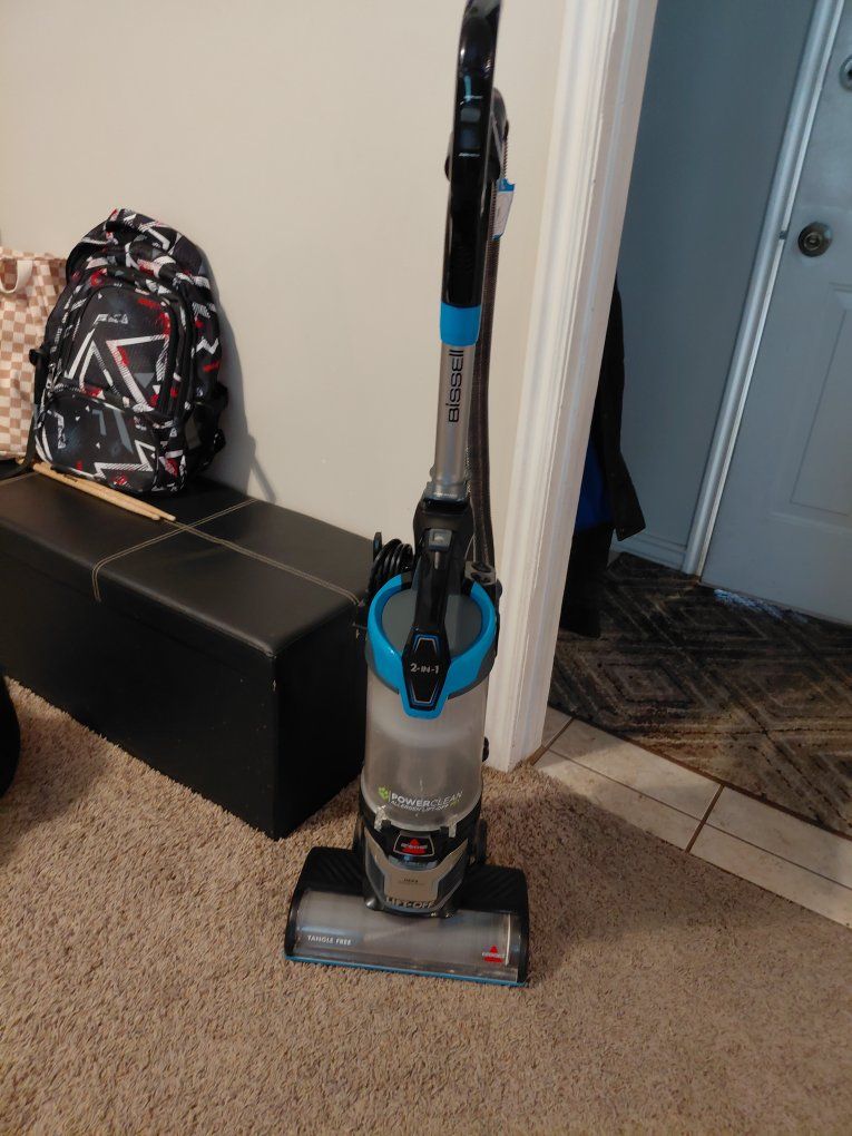 Bissell PowerClean Lift-Off Upright Vacuum - Black and Blue