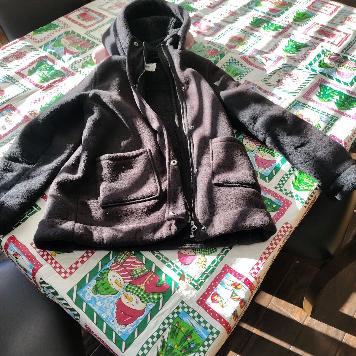 Size 10-12 Old Navy girls coat