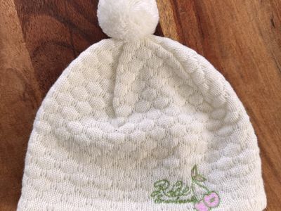 RIDE SNOWBOARDS Fleece Lined Beanie Snow Winter Hat - Kids Girls - Ivory