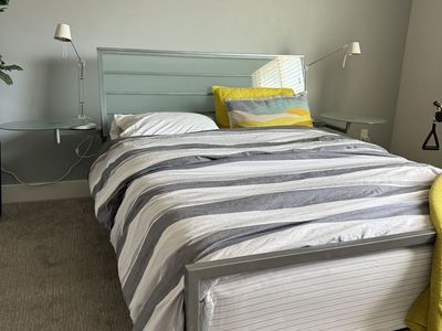 Modern Glass And Metal Bed