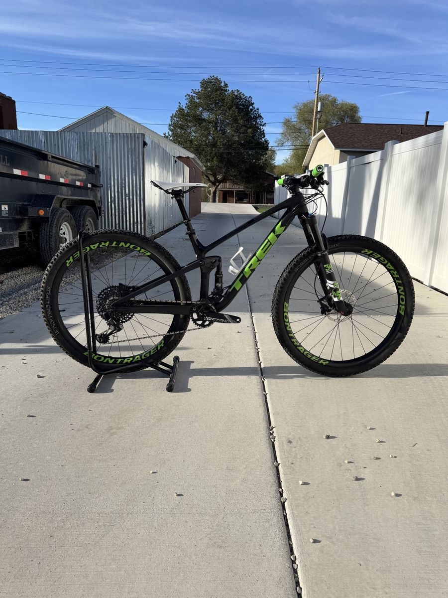 2020 Trek Top Fuel 9.8 GX Medium