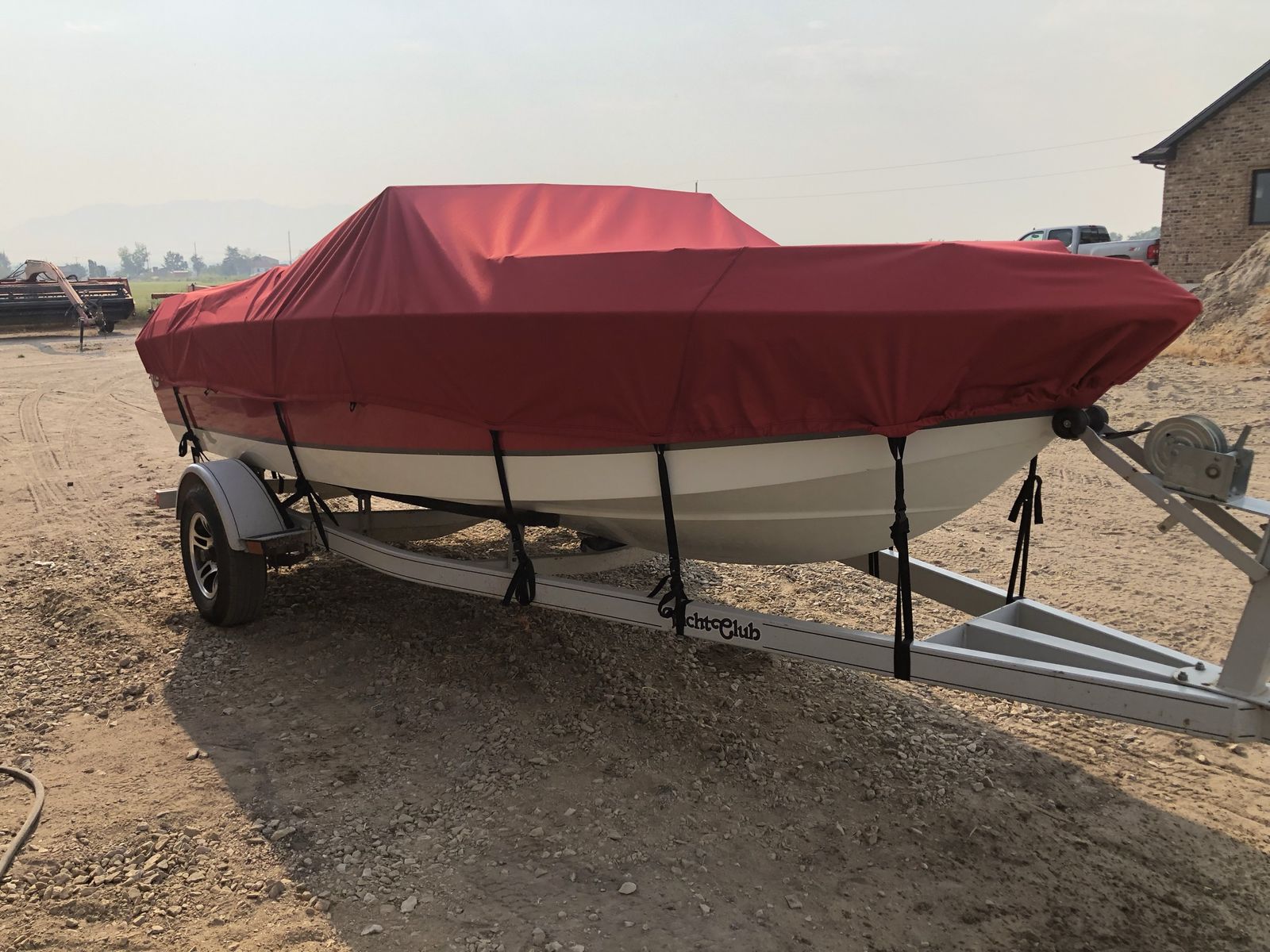 Older 19 foot Family / Fishing Boat 