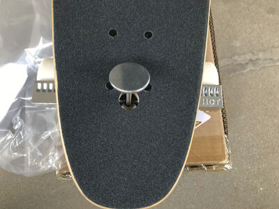 Cruiser longboard with brake system