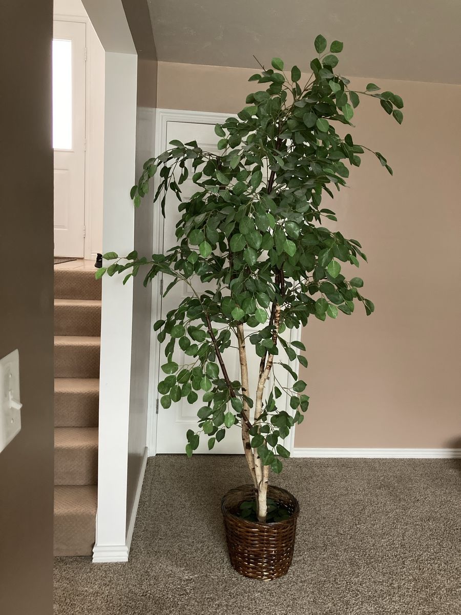 Free Artificial Tree