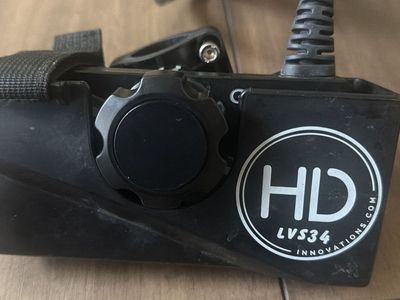 Garmin GLS 10 Livescope and LVS 34 Transducer with Cover