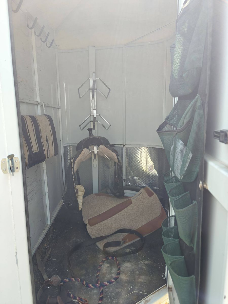2007 circle j 3h outback trailer