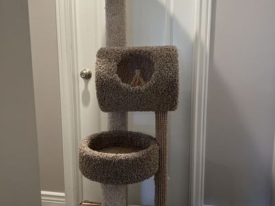 Cat tree