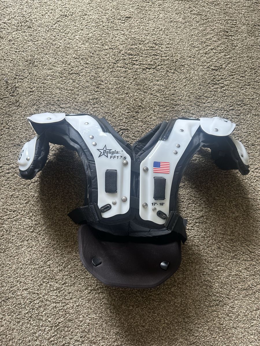 Douglas SP FF17 Skill Shoulder Pads