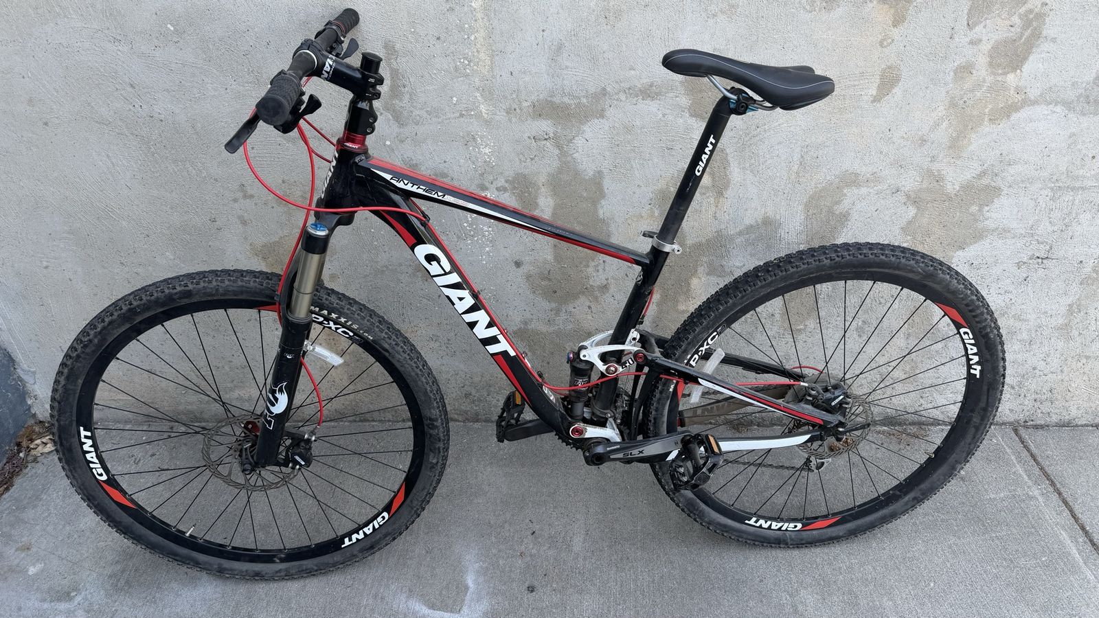 Giant Anthem X 29er Full Suspension Mountain Bike - Aluminum Frame, 29" Wheels, XC/Trail Ready