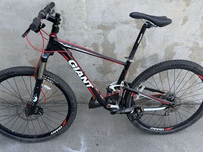 Giant Anthem X 29er Full Suspension Mountain Bike - Aluminum Frame, 29" Wheels, XC/Trail Ready