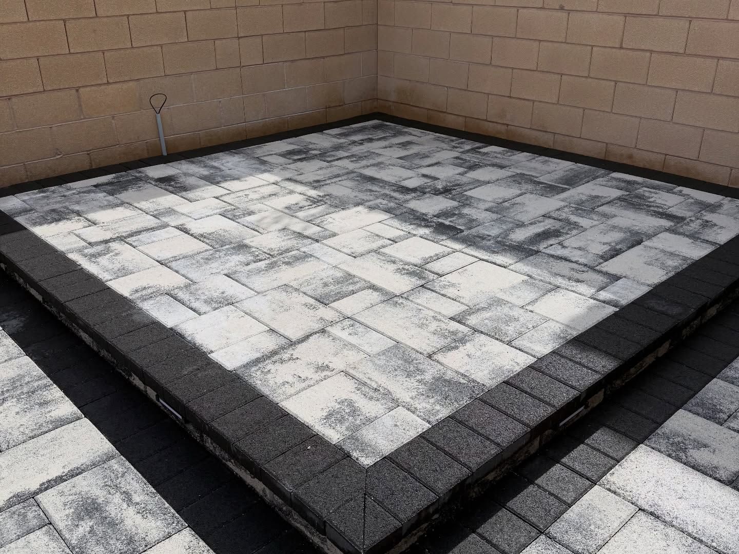 SILVERTON MONUMENTAL PAVERS