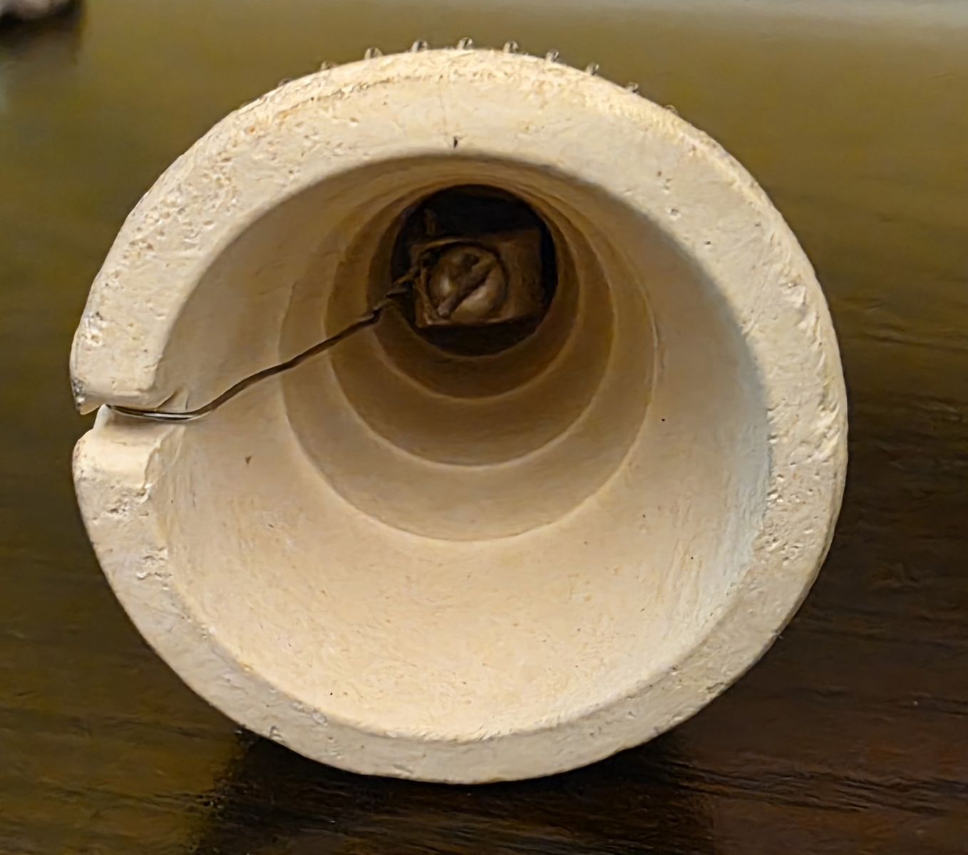Main image 3