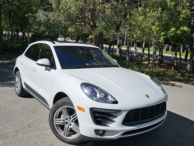2016 Porsche Macan S