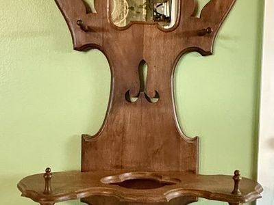 Exquisite Antique Victorian Era Hall Tree!