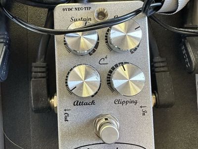 Keeley 4 knob compressor