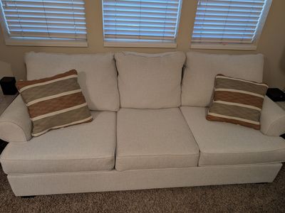Living room set like new