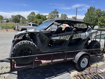 Can-Am Maverick X3 DS Turbo 4-Seater and bump seat UTV Side-by-Side