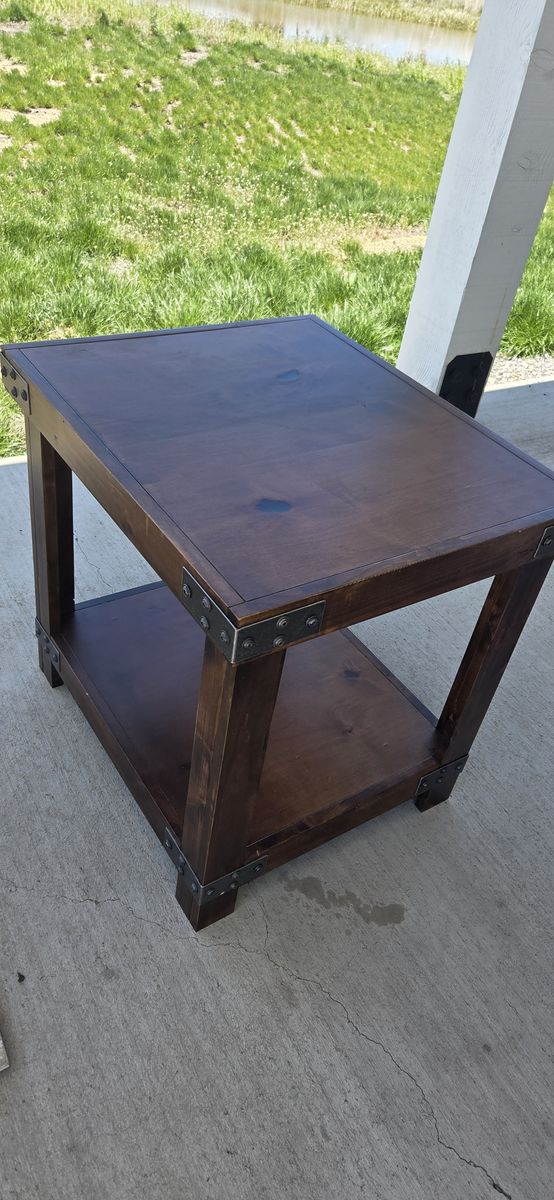 Coffee Table/Night Stand