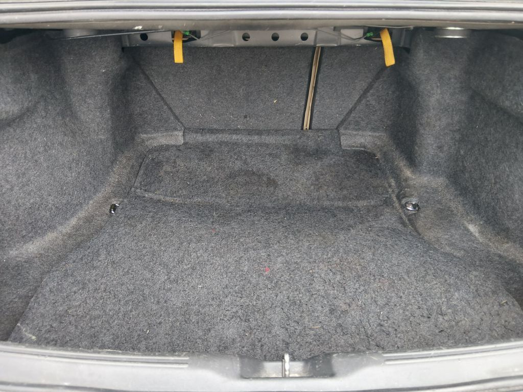 Main image 32