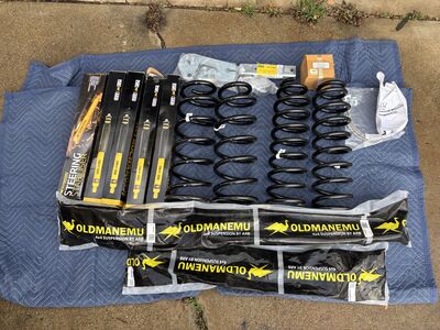 80 Series Land Cruiser OME Lift Kit