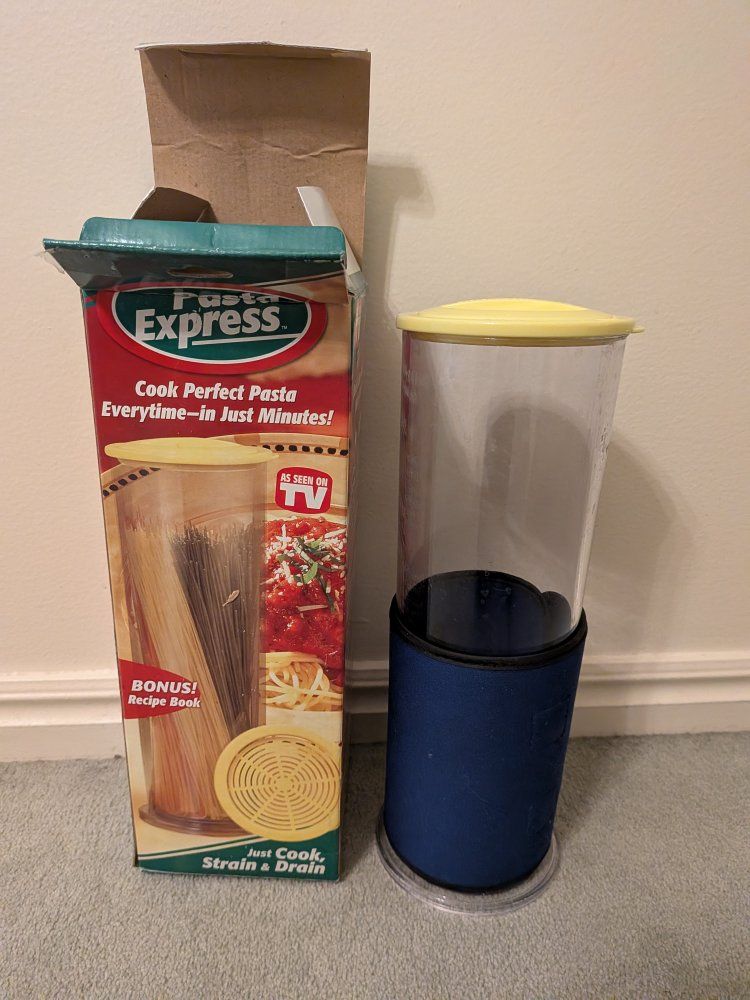 Pasta Express As Seen On TV Microwave Pasta Cooker With Box