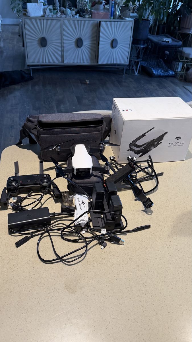 DJI Mavic Air combo