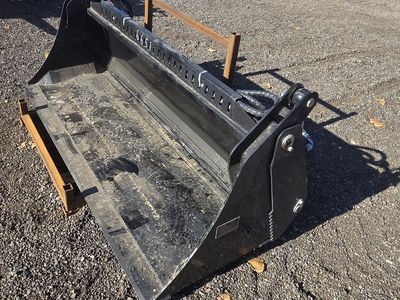 NEW 72" Giyi / Future 72" 4 in 1 Combo Bucket (Skid Steer)