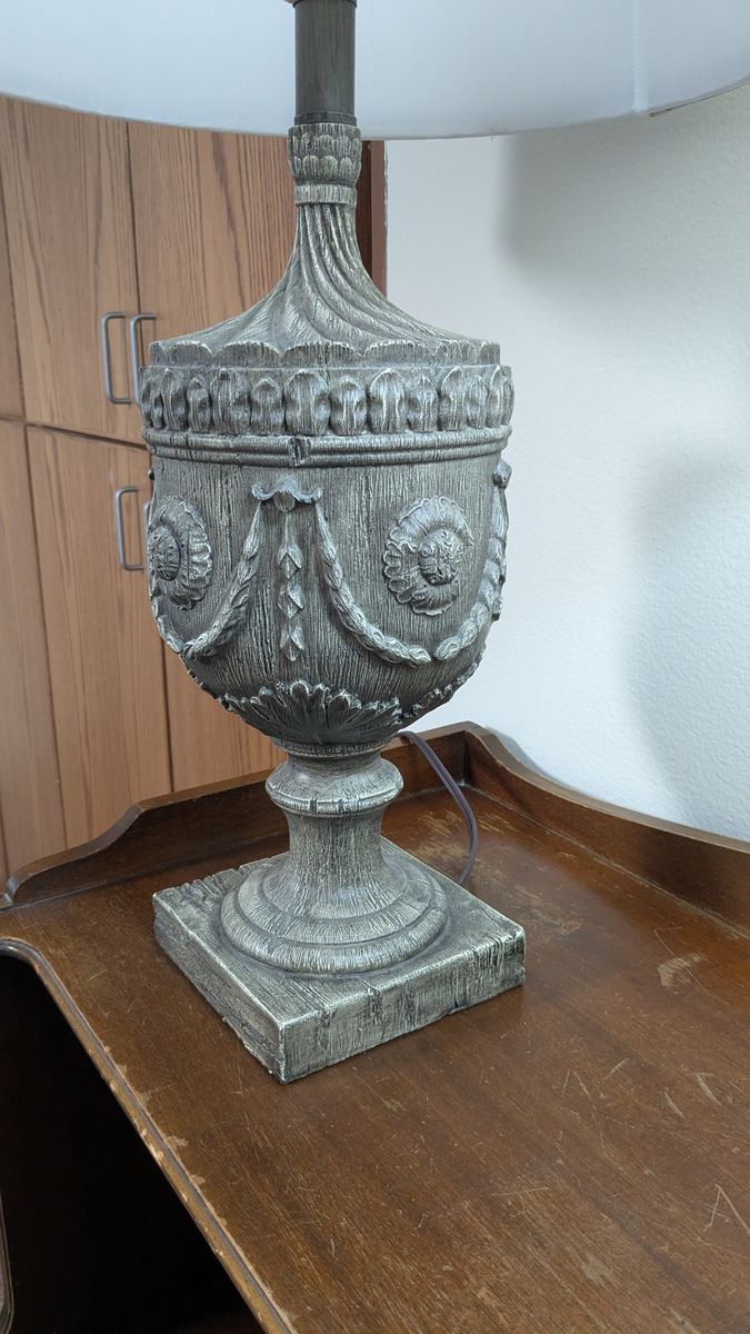 Main image 4