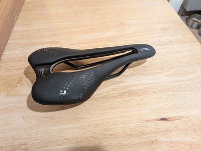 Selle Italia SLT Boost TM Superflow Saddle, S3