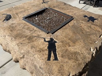 Gas fire pit