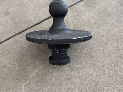 Gooseneck Trailer Hitch Ball Insert Gooseneck Adapter 2-5/16" ball Kingpin for fifth wheel trailer