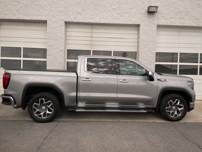 2023 GMC 1500 SLT
