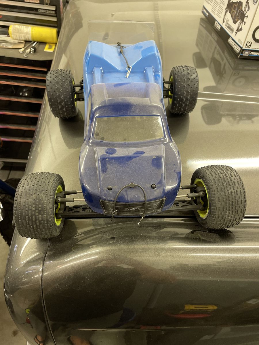 Team associated rc10 t6.1 team kit w/ upgrades used obo