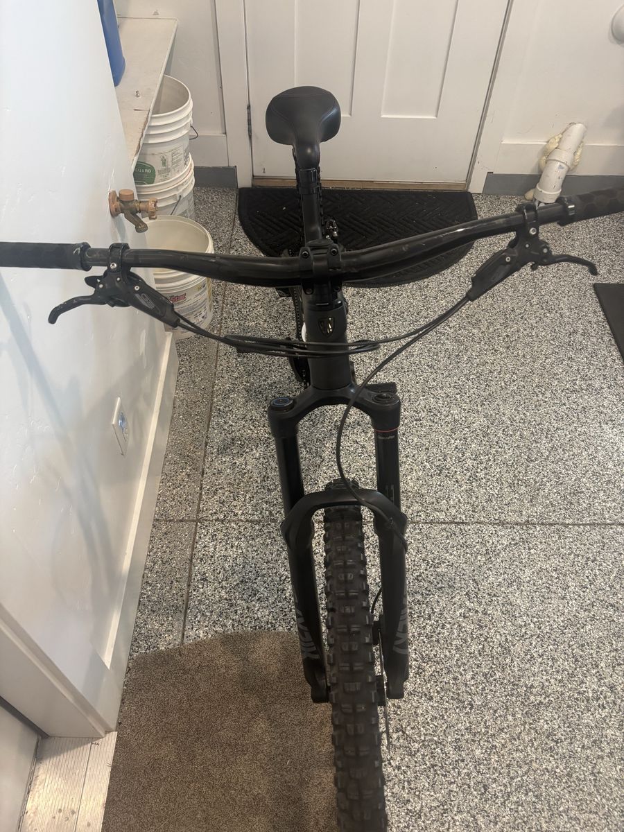 2020 Trek Slash 9.8