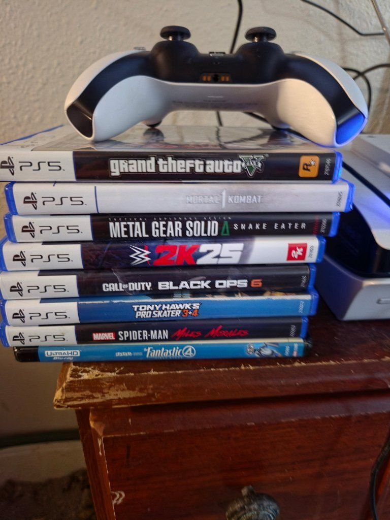 Sony PlayStation 5 Disc Edition Console with 2 Controllers, Seagate SSD, 8 PS5 Games